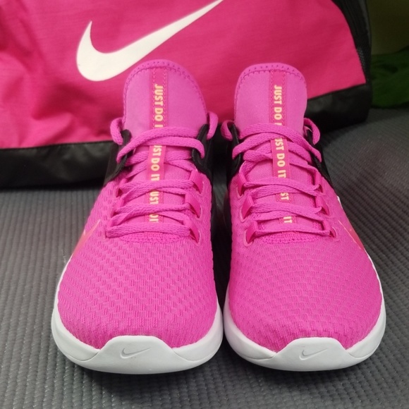 Nike Air Max Bella TR2 Womens - Picture 3 of 8